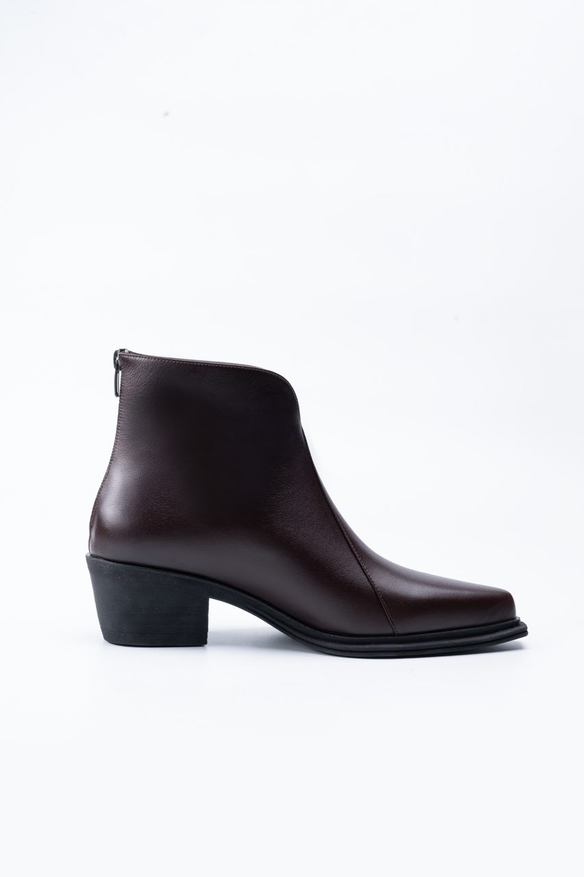 نیم بوت آوات ژاوا image