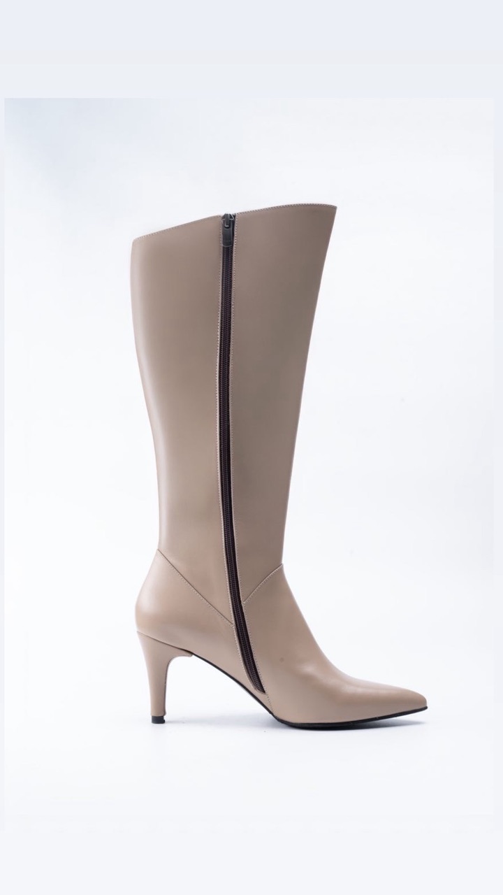 بوت بلند آندیا ژاوا image